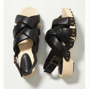 Kelsi Dagger Brooklyn 9.5 Grove Wooden Black Leather Clog Sandals Lightweight